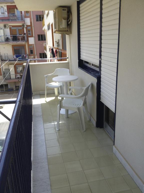 Sea Star Apartment Cefalù Cameră foto